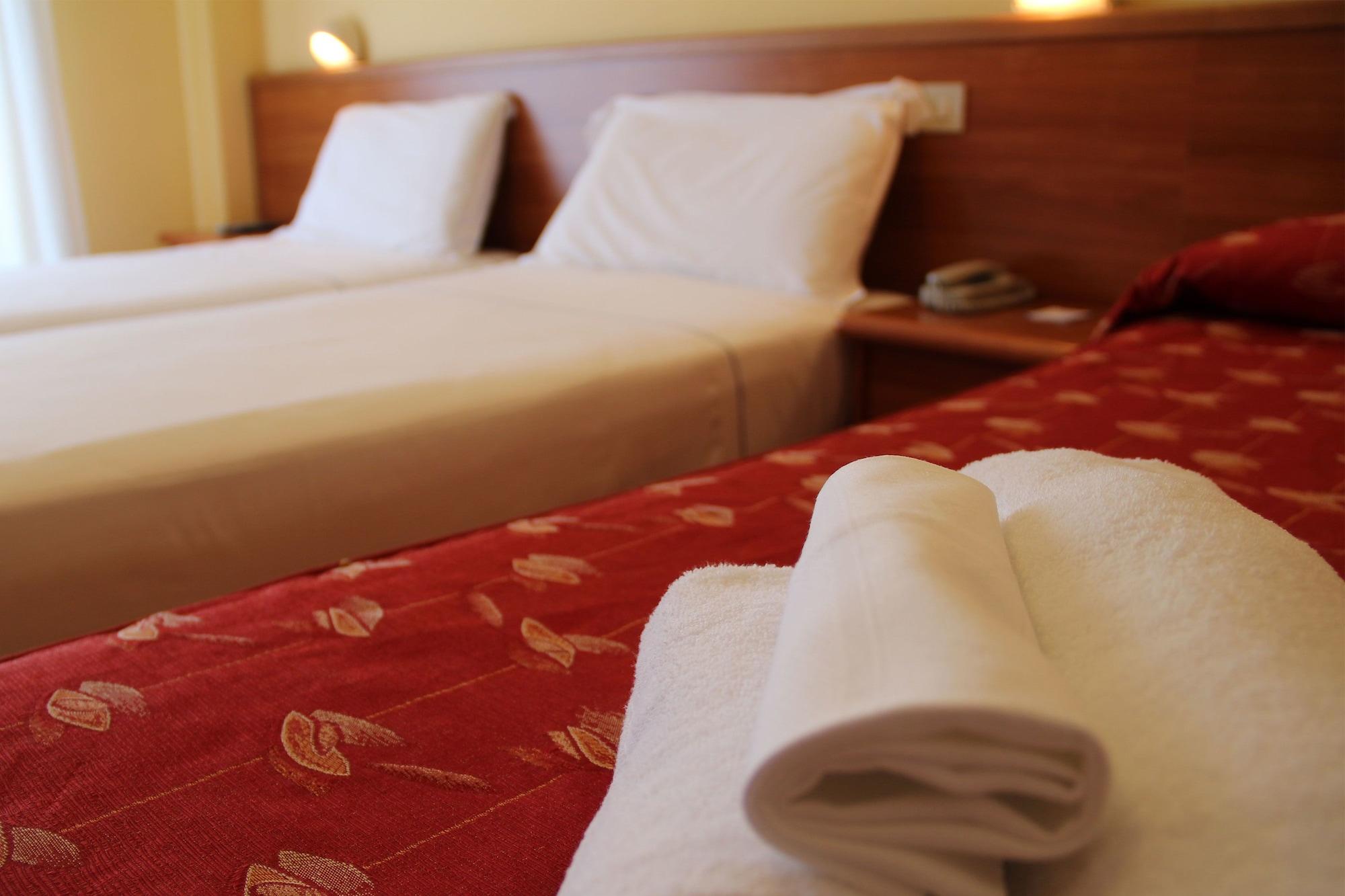 Hotel Regent Pescara Esterno foto