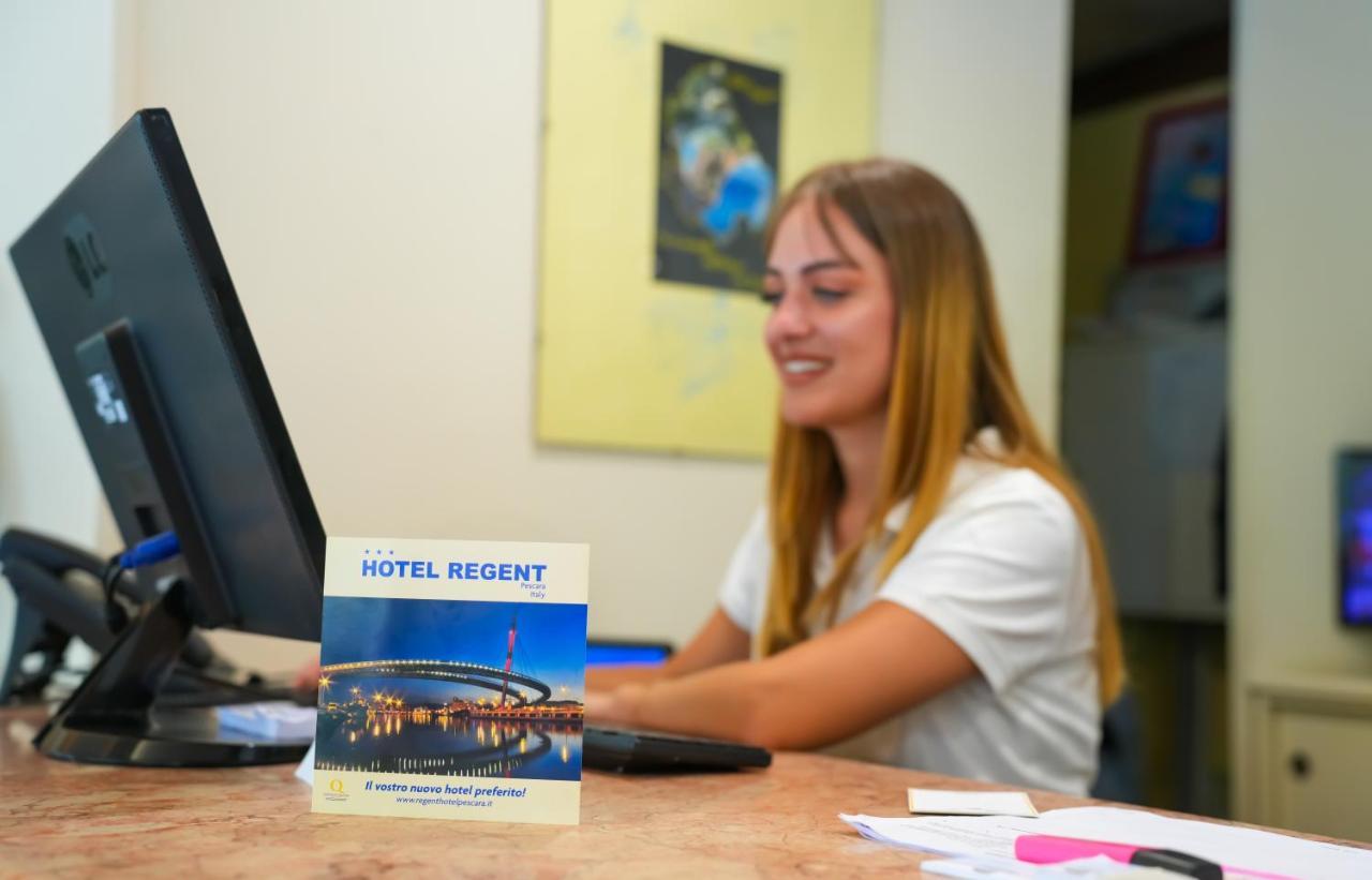 Hotel Regent Pescara Esterno foto